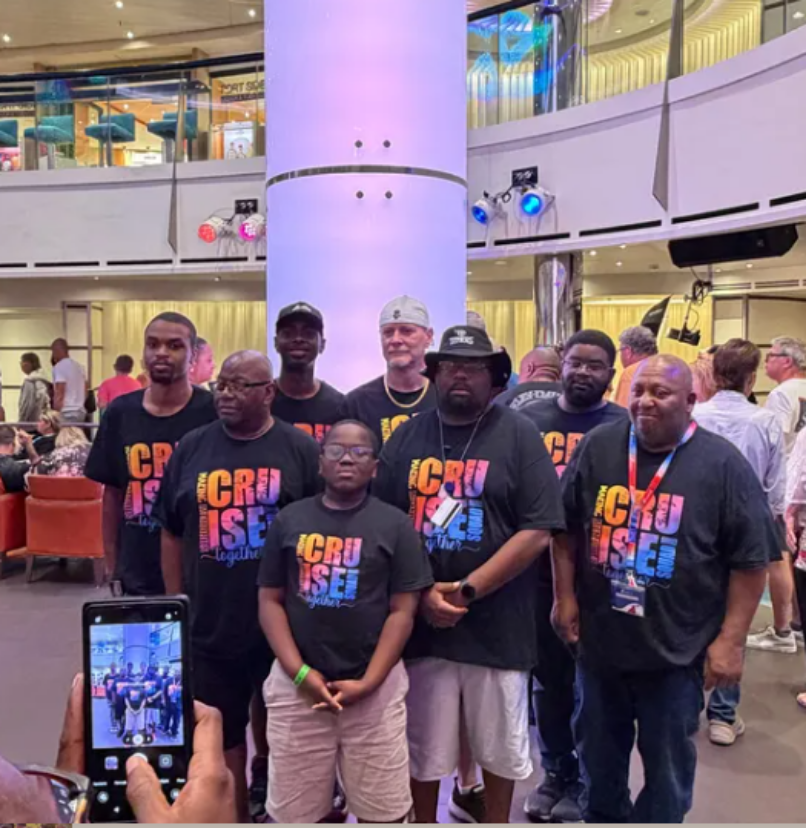 Cruise T-Shirts: Cruise squad making memories together